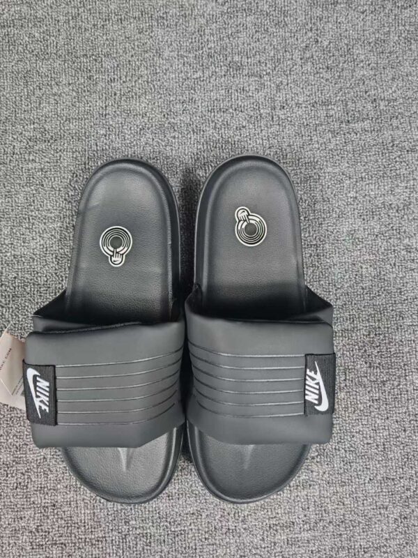 Nike Offcourt Adjust Nike Offcourt Adjust